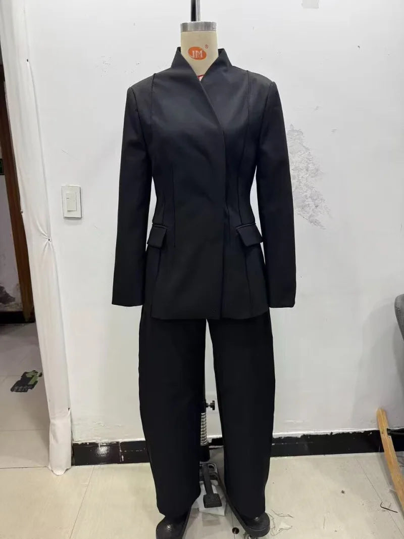 Three-dimensional cut high collar slim suit jacket & matching casual trousers