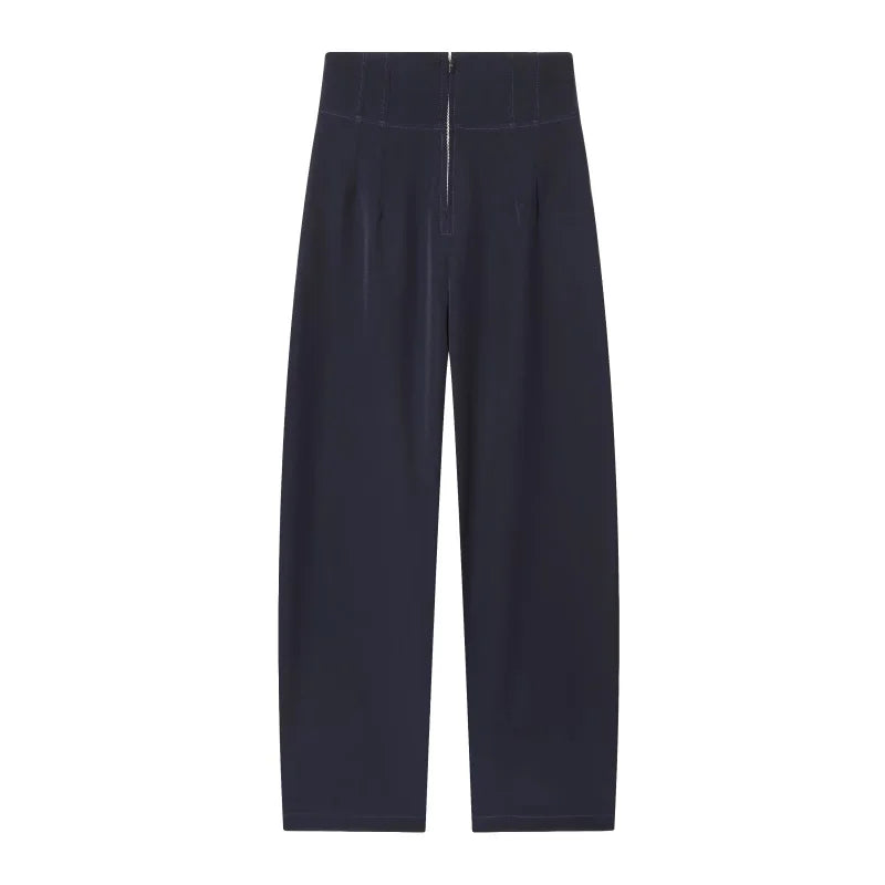 Three-dimensional cut high collar slim suit jacket & matching casual trousers