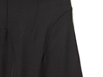 Three-dimensional cut high collar slim suit jacket & matching casual trousers