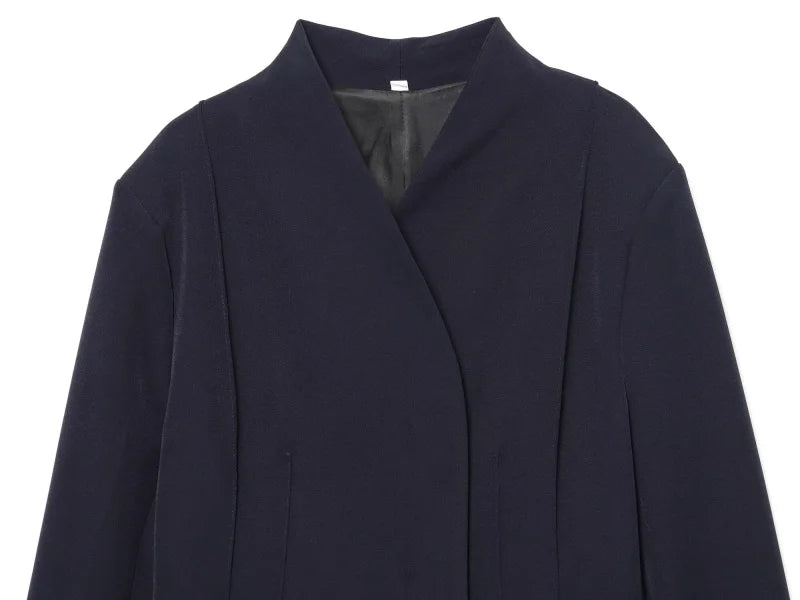 Three-dimensional cut high collar slim suit jacket & matching casual trousers