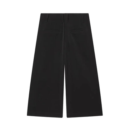 Three-dimensional cut high collar slim suit jacket & matching casual trousers