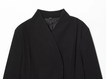 Three-dimensional cut high collar slim suit jacket & matching casual trousers